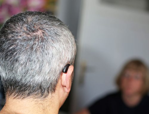 Kognitive Stimulation für Menschen mit Demenz und Hörminderung
